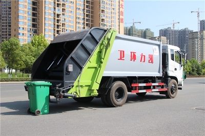 新春獻禮，環保先行 東風多利卡國五壓縮垃圾車及系列專用車限時促銷